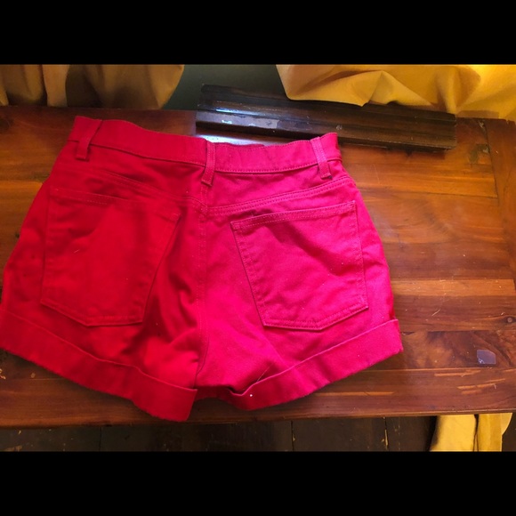 Red short shorts - Picture 3 of 3